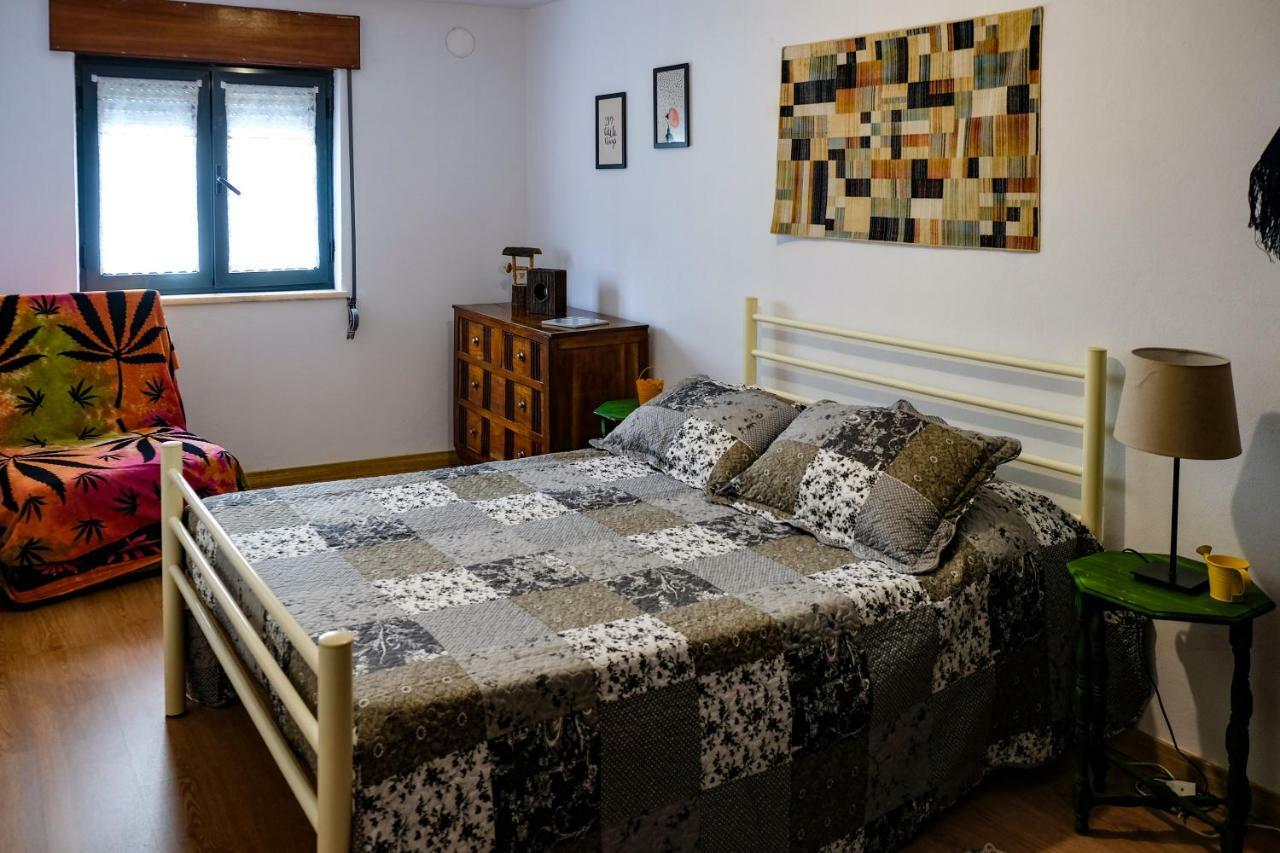 Hotel Casa Do Ferreiro II à Góis Extérieur photo